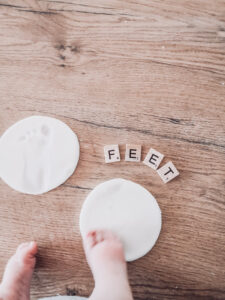 Направи сам стапалки за бебе