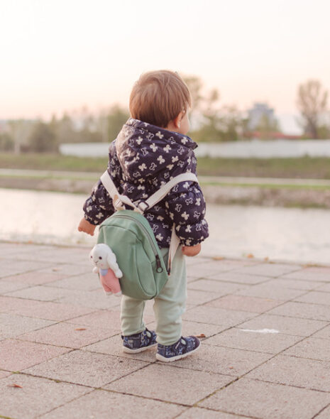 Почетокот на монтесори родителството